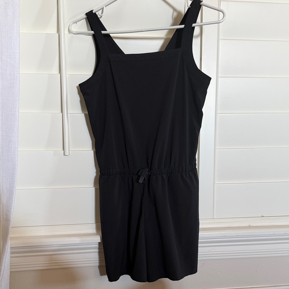 Girls black jumper from Target sz 10/12